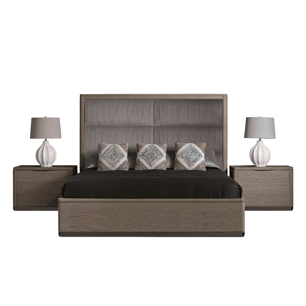 UPHOLSTERED KING SIZE BED (EU)