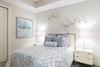 QUEEN SIZE BED _image